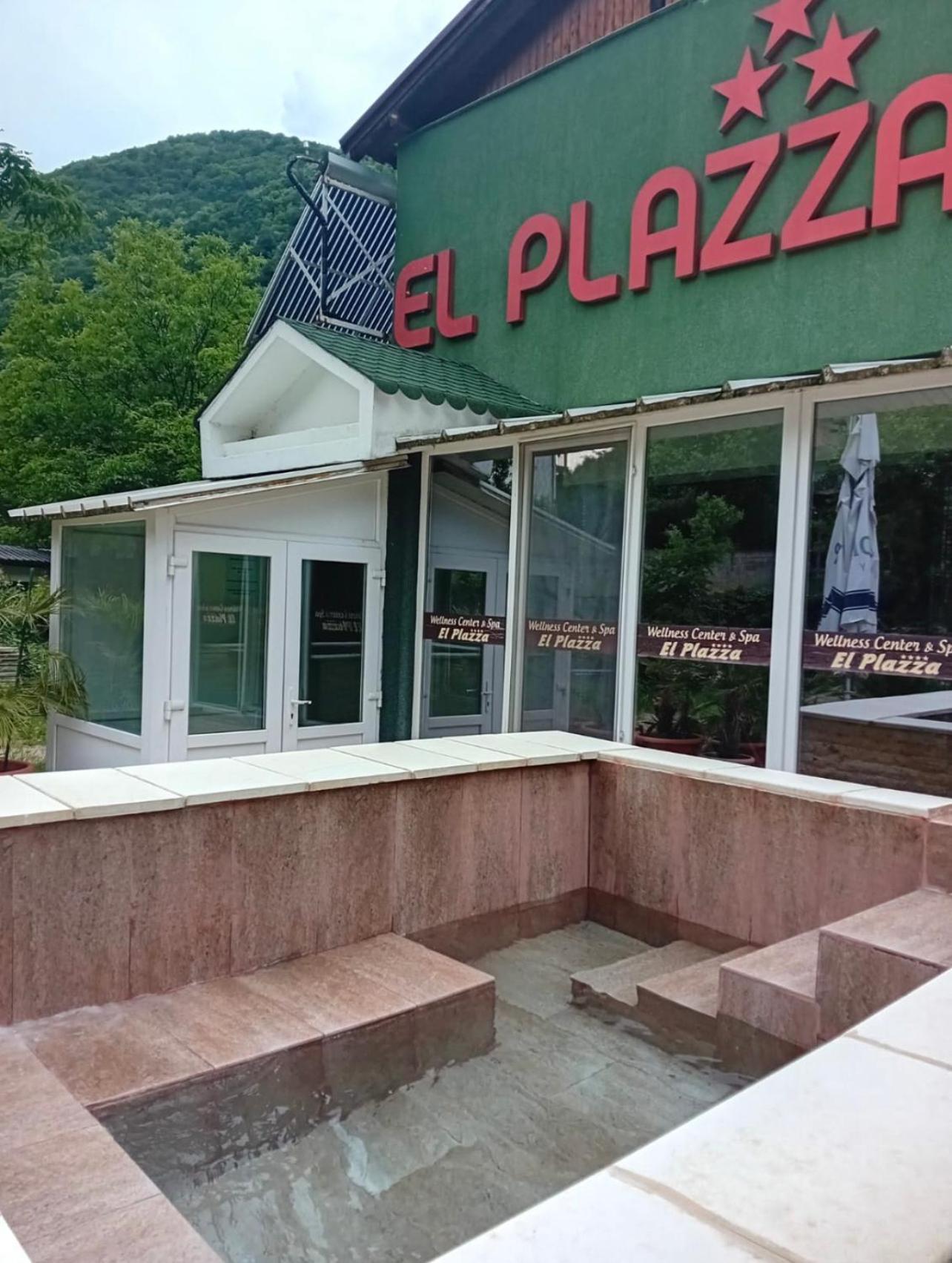 Pensiunea El Plazza Băile Herculane Exterior foto